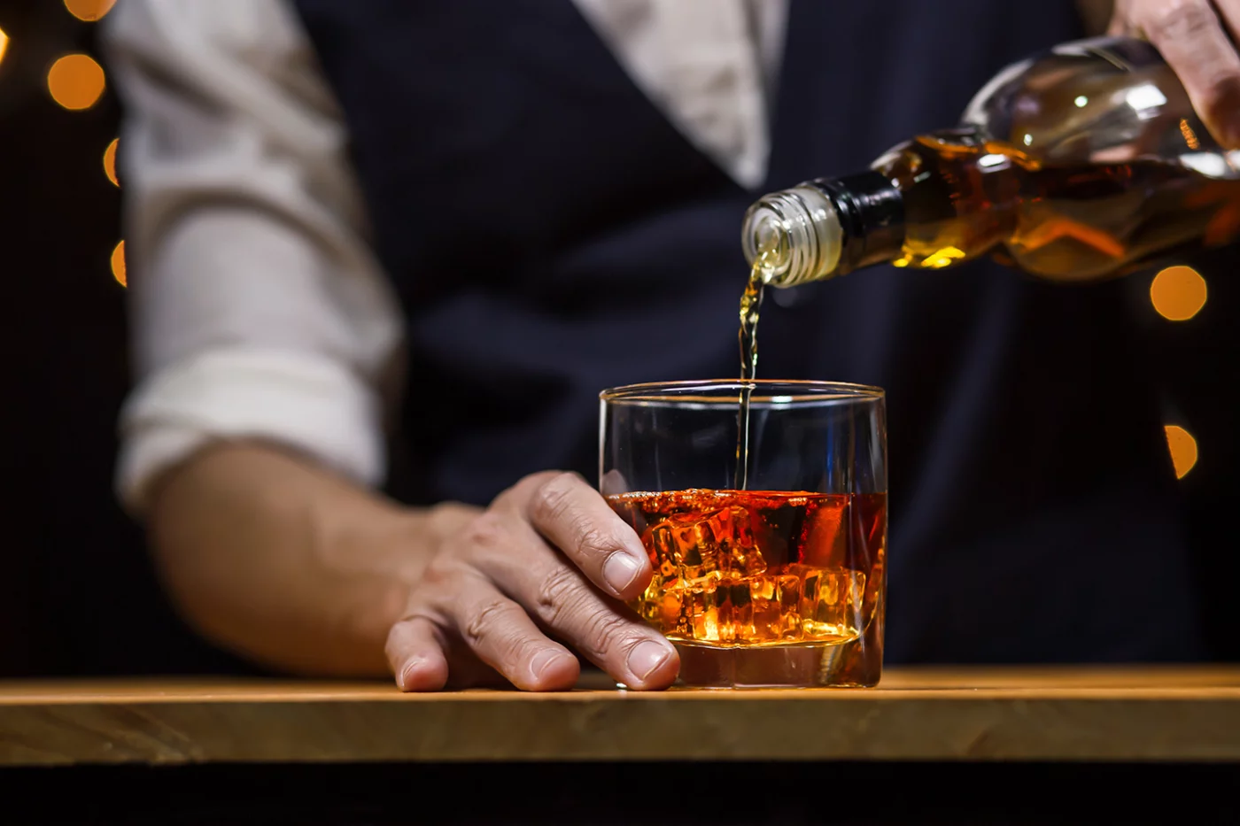 Whisky servi au bar de La Casa